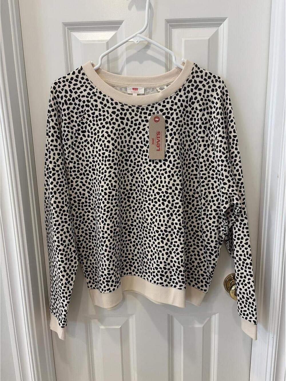 NWT Levi’s Lightweight Leopard Print Sweater size xl